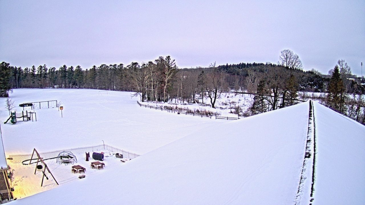 Thumbnail for current weather camera view from St Johns Lutheran School in Newburg, Wisconsin