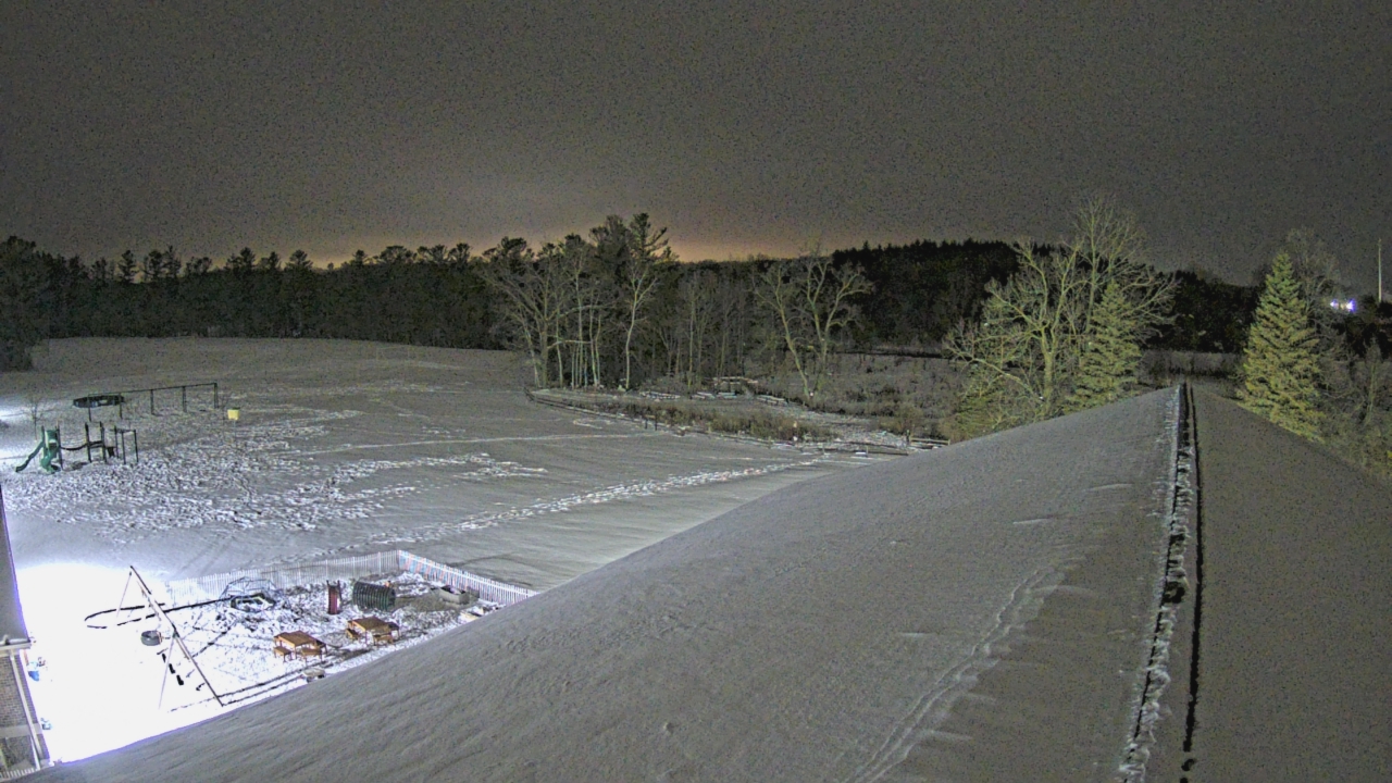 Thumbnail for current weather camera view from St Johns Lutheran School in Newburg, Wisconsin