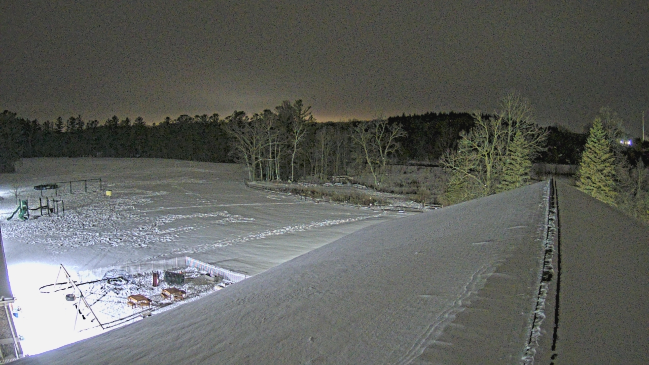 Thumbnail for current weather camera view from St Johns Lutheran School in Newburg, Wisconsin