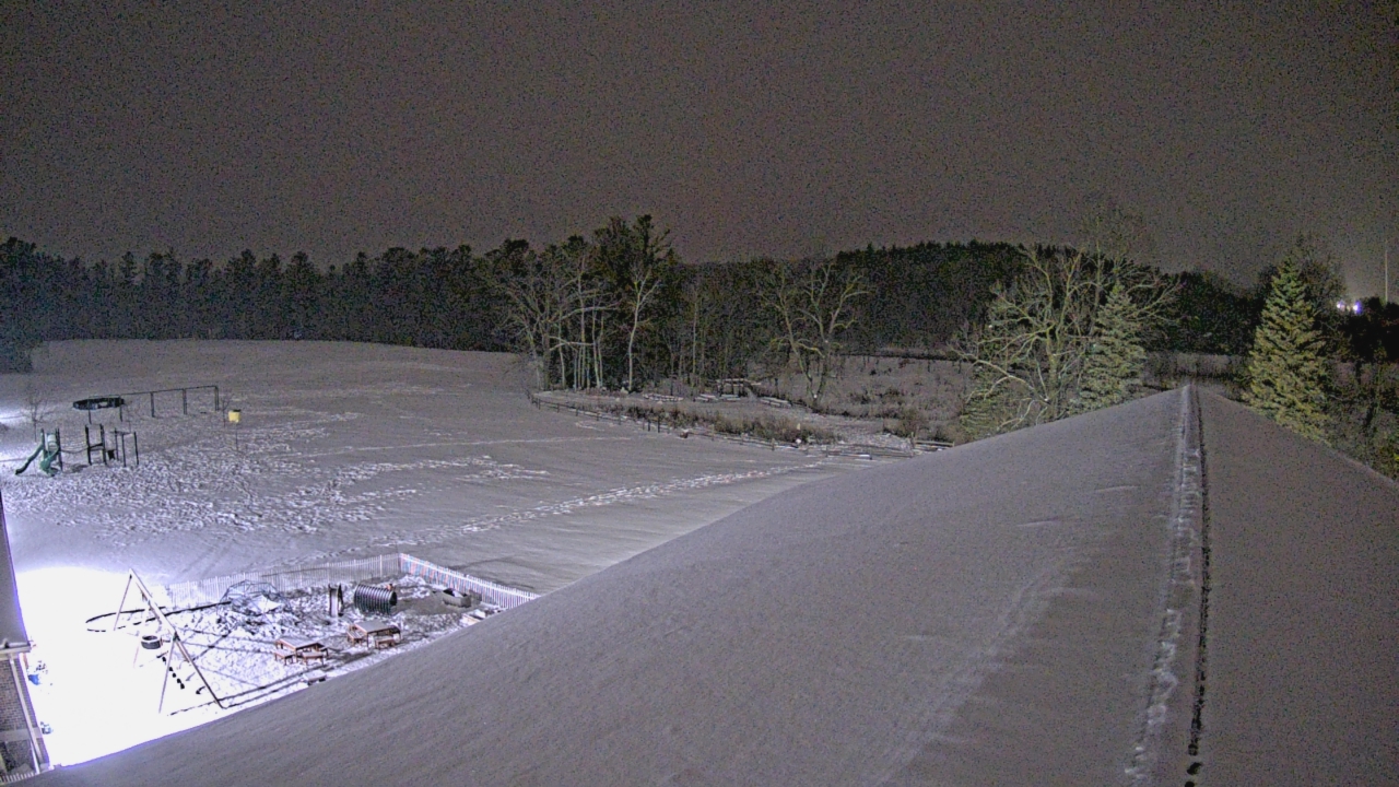 Thumbnail for current weather camera view from St Johns Lutheran School in Newburg, Wisconsin