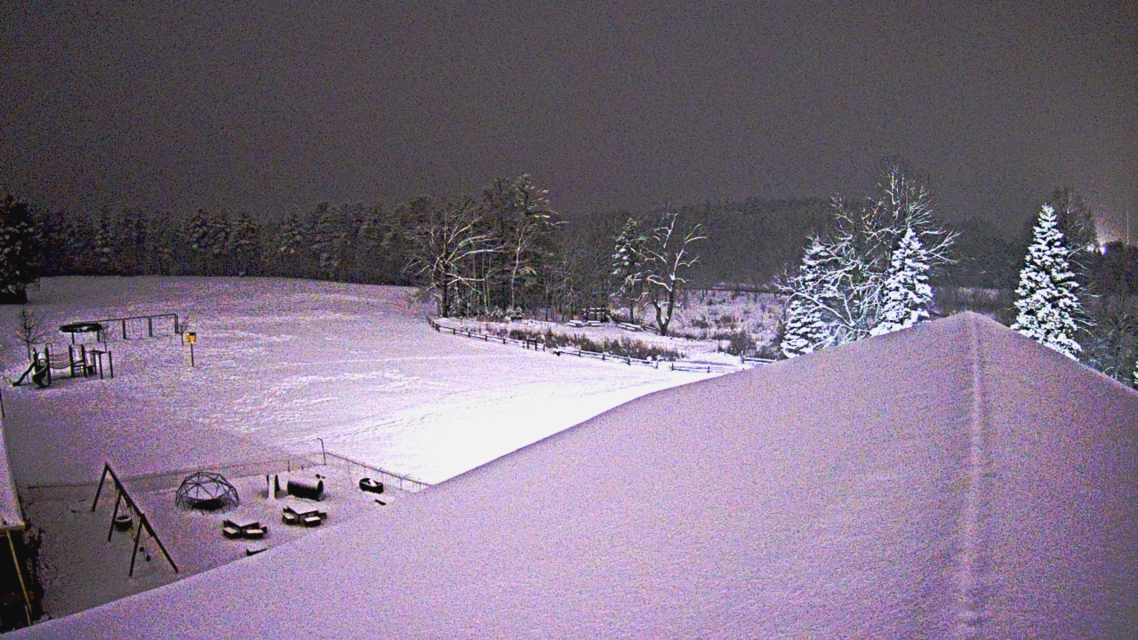 Thumbnail for current weather camera view from St Johns Lutheran School in Newburg, Wisconsin