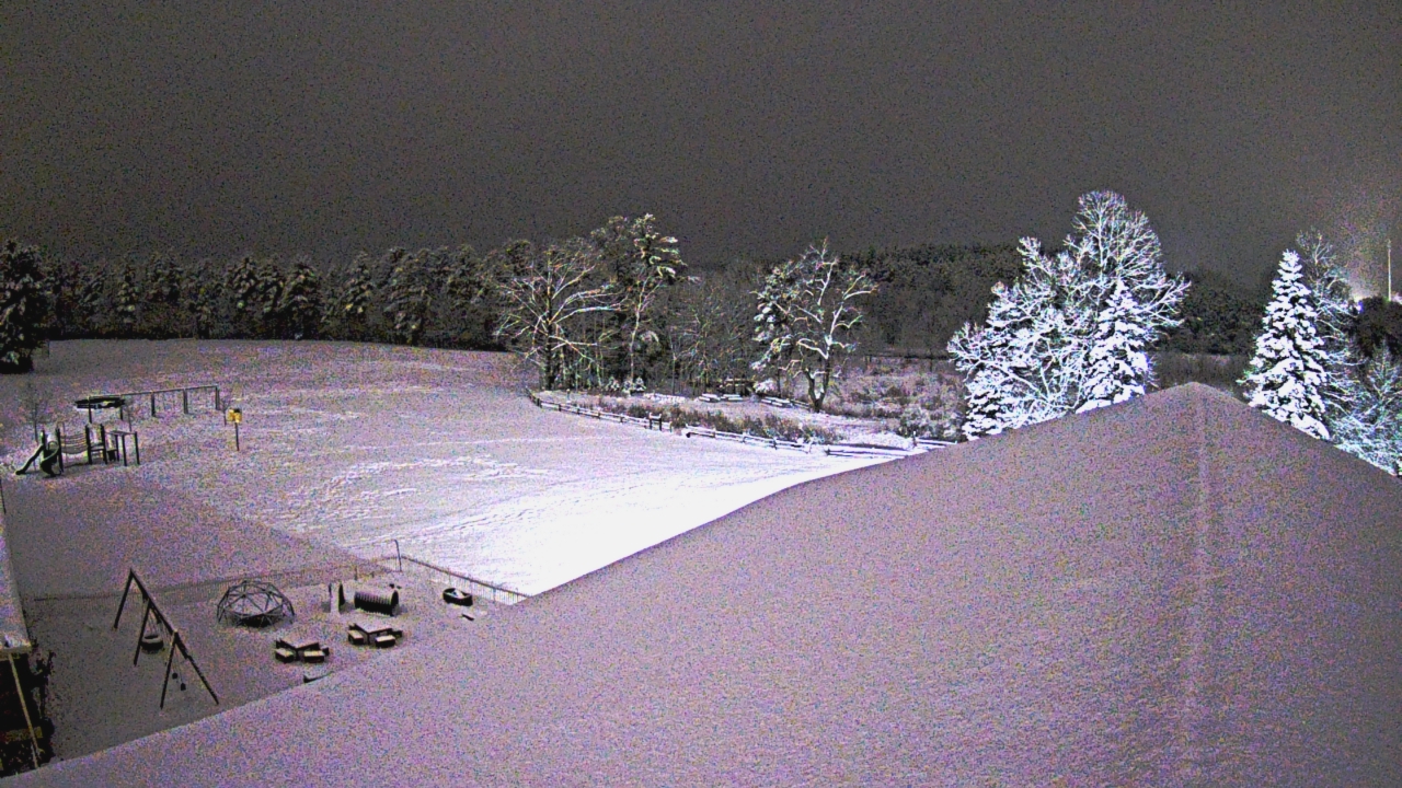 Thumbnail for current weather camera view from St Johns Lutheran School in Newburg, Wisconsin