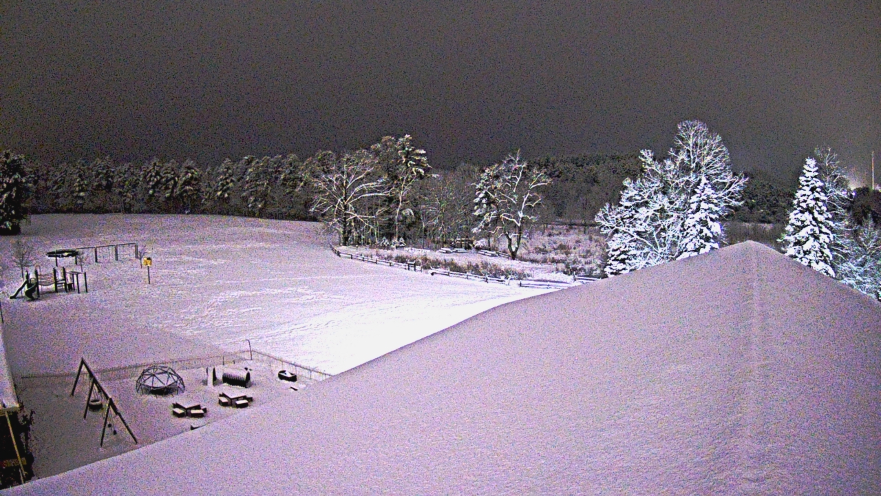 Thumbnail for current weather camera view from St Johns Lutheran School in Newburg, Wisconsin