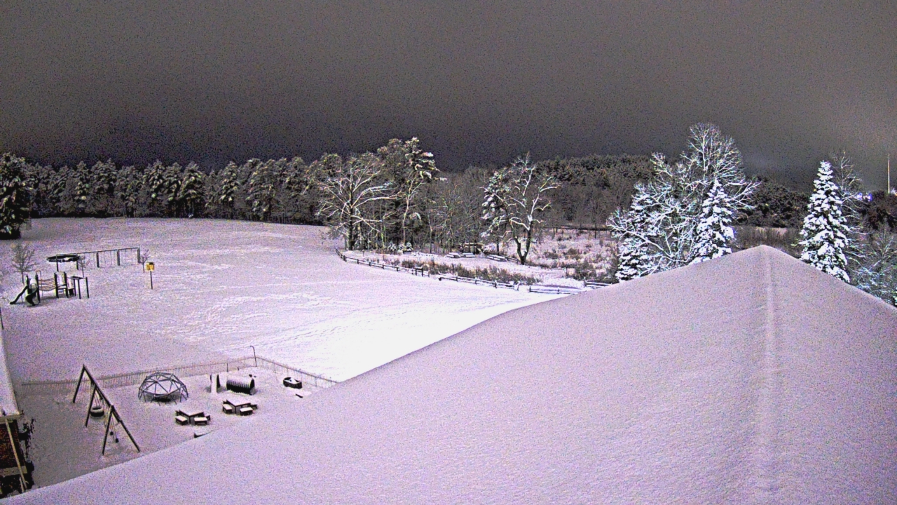 Thumbnail for current weather camera view from St Johns Lutheran School in Newburg, Wisconsin