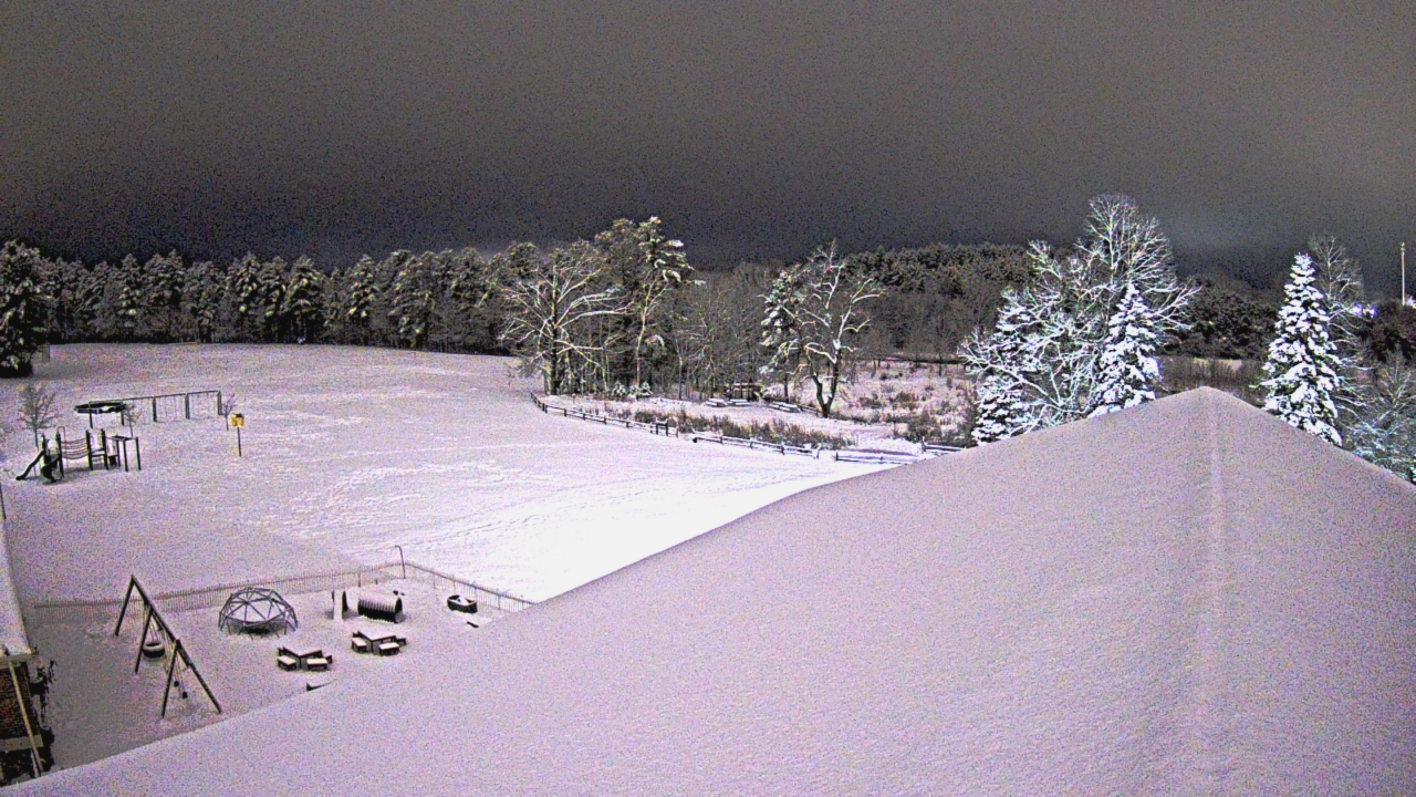 Thumbnail for current weather camera view from St Johns Lutheran School in Newburg, Wisconsin