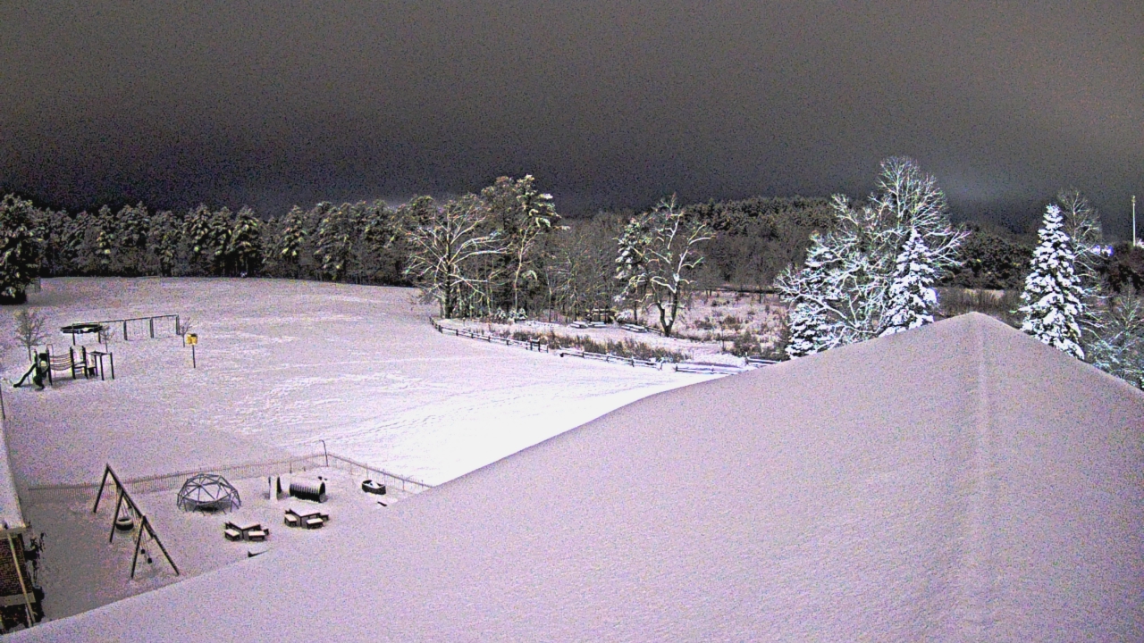 Thumbnail for current weather camera view from St Johns Lutheran School in Newburg, Wisconsin