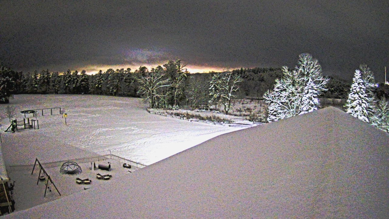 Thumbnail for current weather camera view from St Johns Lutheran School in Newburg, Wisconsin