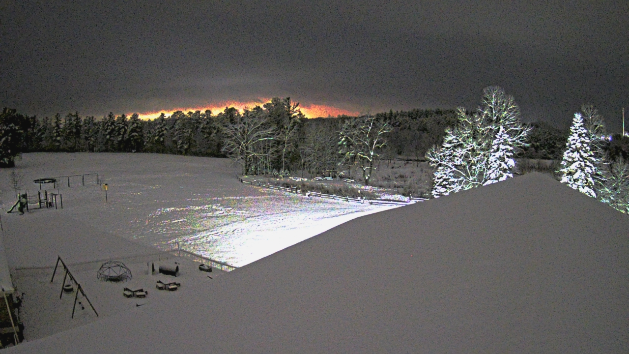 Thumbnail for current weather camera view from St Johns Lutheran School in Newburg, Wisconsin