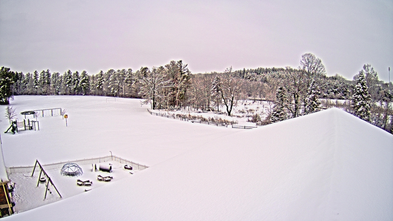 Thumbnail for current weather camera view from St Johns Lutheran School in Newburg, Wisconsin