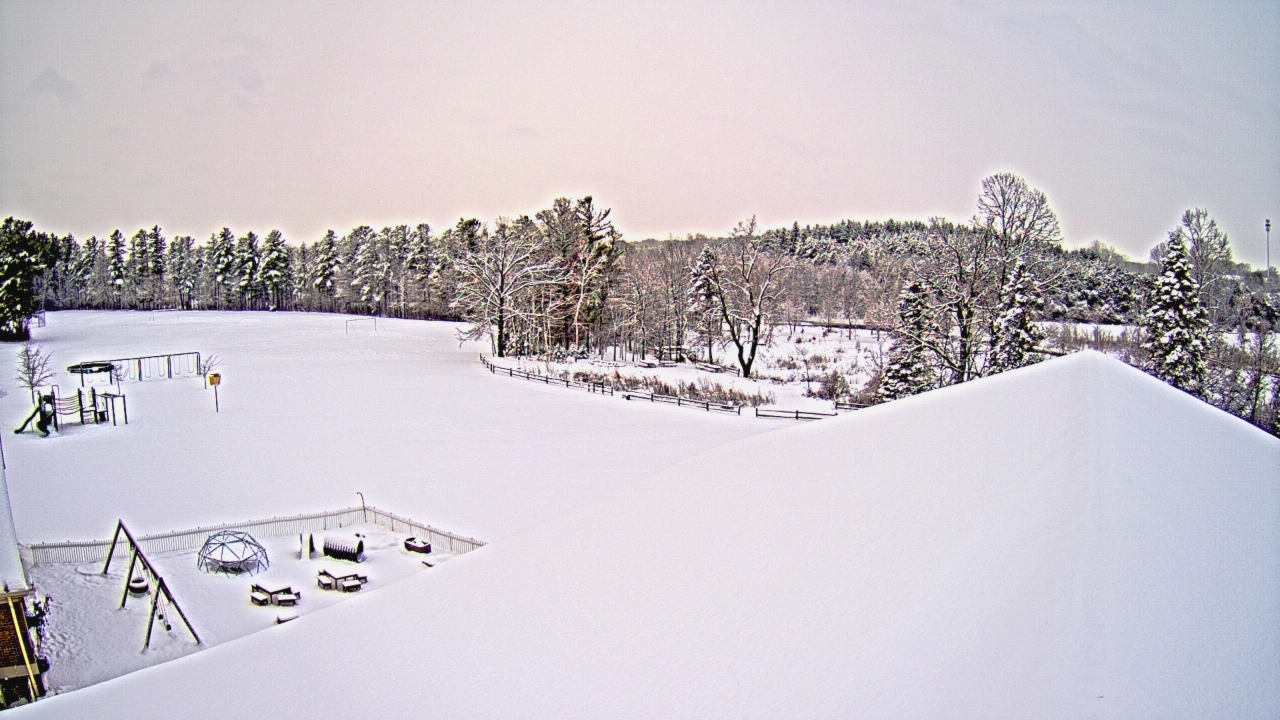 Thumbnail for current weather camera view from St Johns Lutheran School in Newburg, Wisconsin