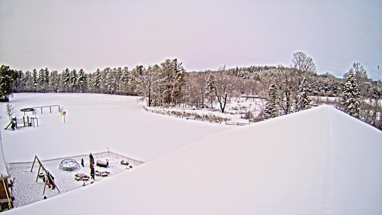 Thumbnail for current weather camera view from St Johns Lutheran School in Newburg, Wisconsin