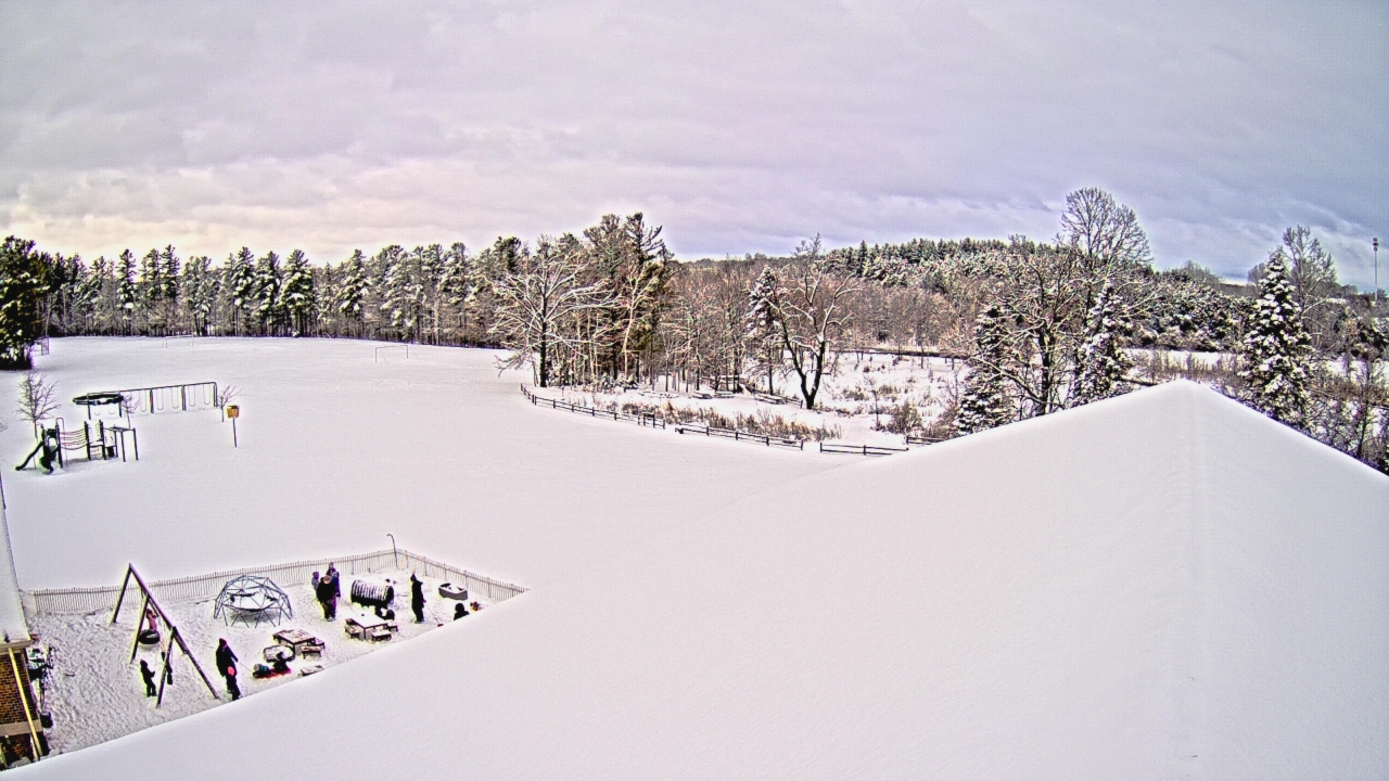 Thumbnail for current weather camera view from St Johns Lutheran School in Newburg, Wisconsin