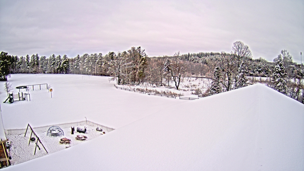 Thumbnail for current weather camera view from St Johns Lutheran School in Newburg, Wisconsin