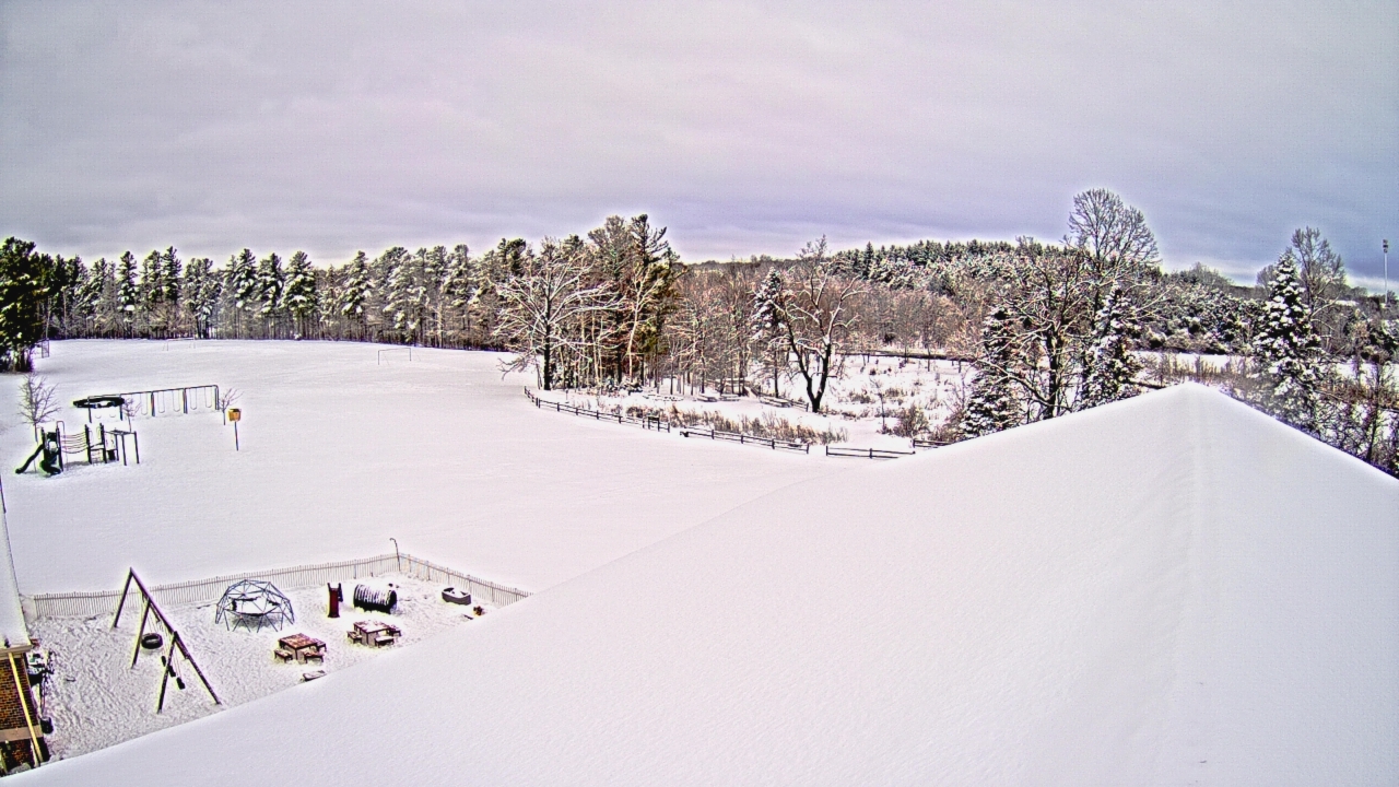 Thumbnail for current weather camera view from St Johns Lutheran School in Newburg, Wisconsin