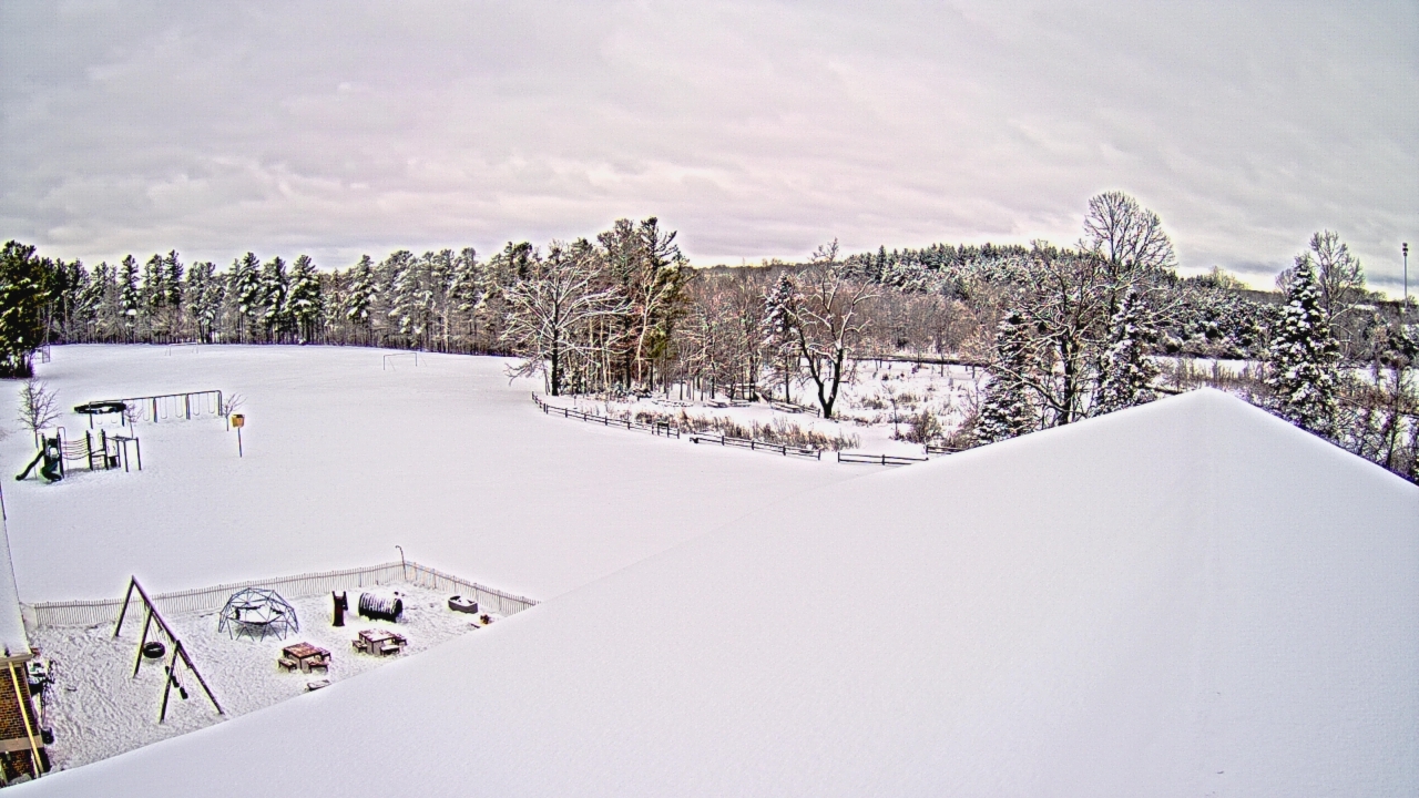 Thumbnail for current weather camera view from St Johns Lutheran School in Newburg, Wisconsin