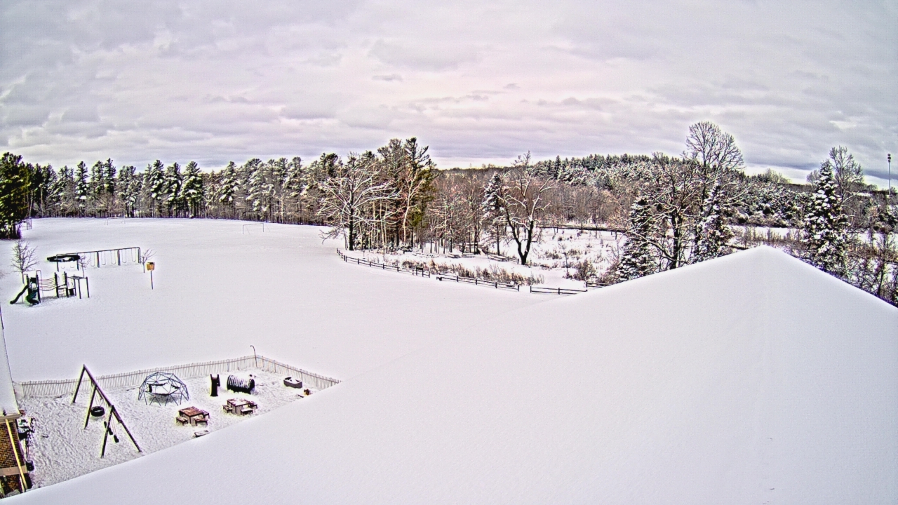 Thumbnail for current weather camera view from St Johns Lutheran School in Newburg, Wisconsin