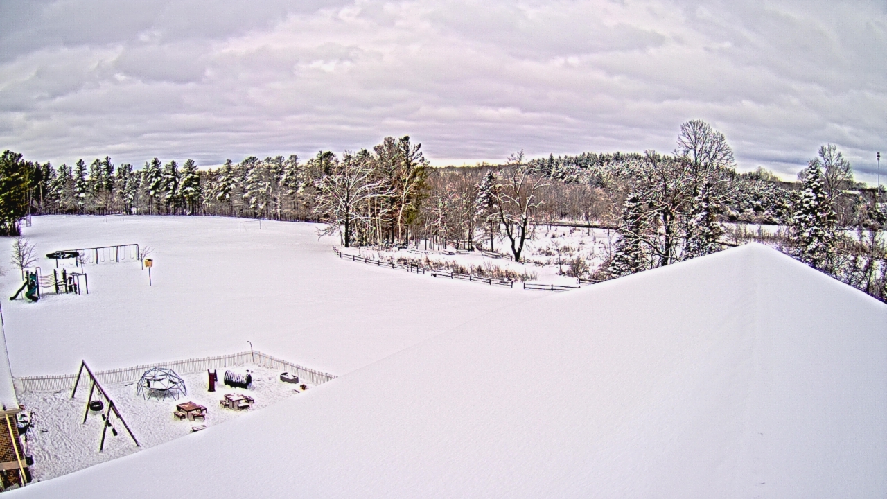 Thumbnail for current weather camera view from St Johns Lutheran School in Newburg, Wisconsin