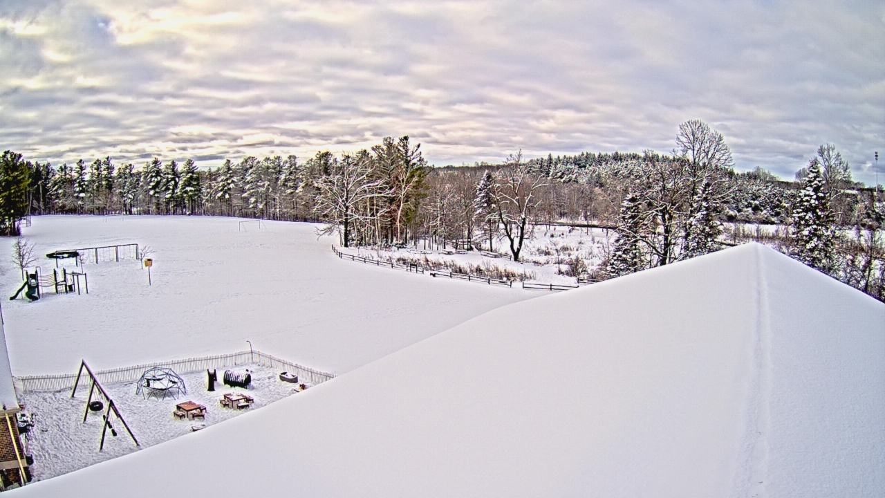 Thumbnail for current weather camera view from St Johns Lutheran School in Newburg, Wisconsin