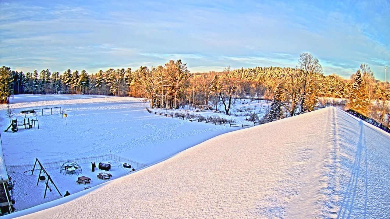 Thumbnail for current weather camera view from St Johns Lutheran School in Newburg, Wisconsin