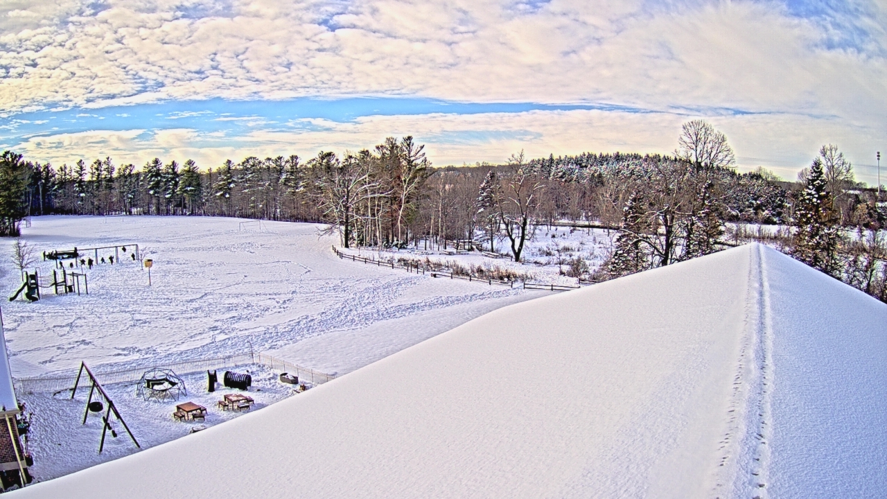 Thumbnail for current weather camera view from St Johns Lutheran School in Newburg, Wisconsin