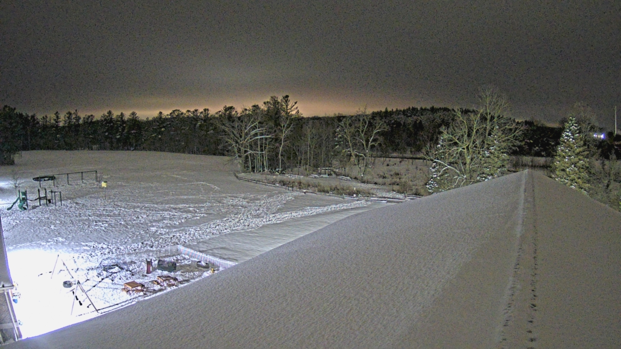 Thumbnail for current weather camera view from St Johns Lutheran School in Newburg, Wisconsin
