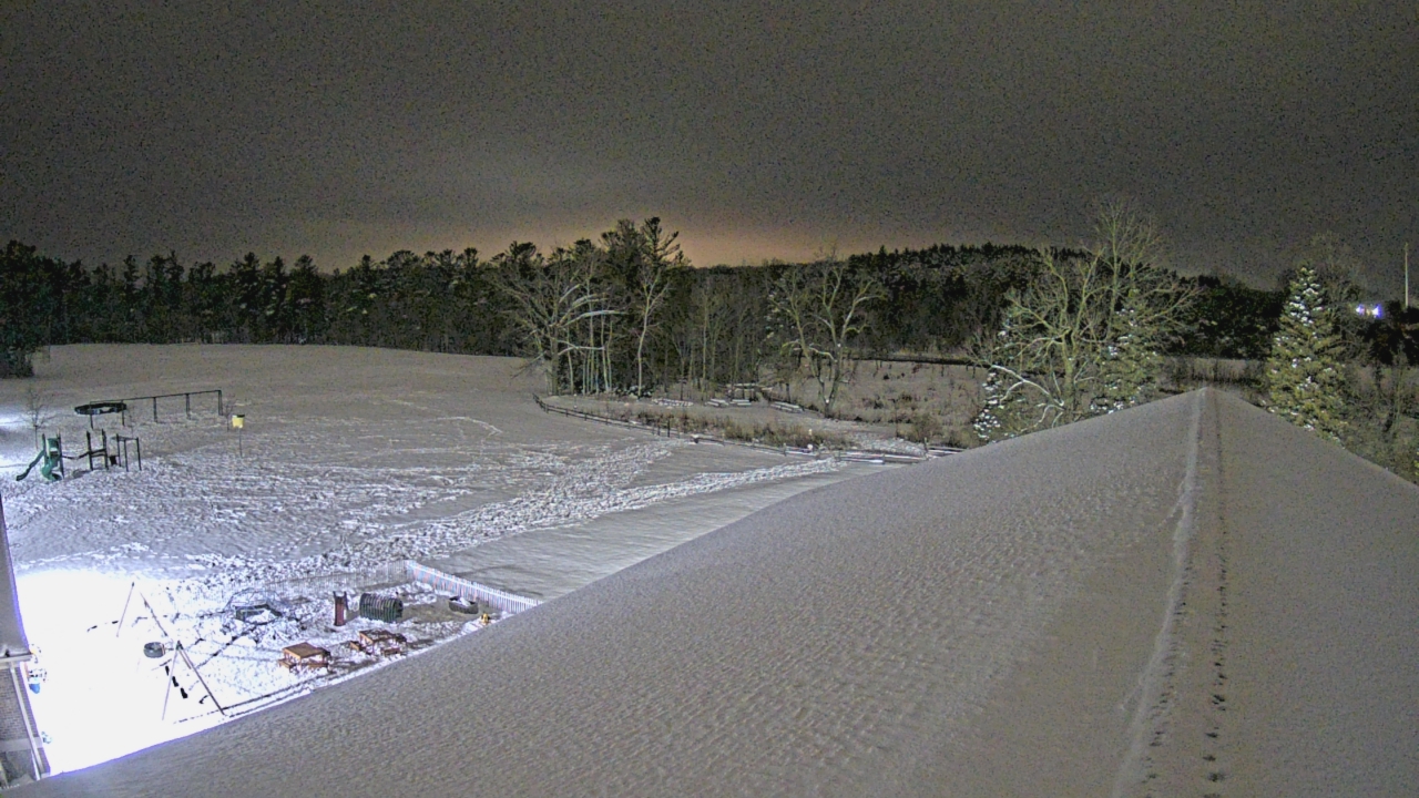 Thumbnail for current weather camera view from St Johns Lutheran School in Newburg, Wisconsin