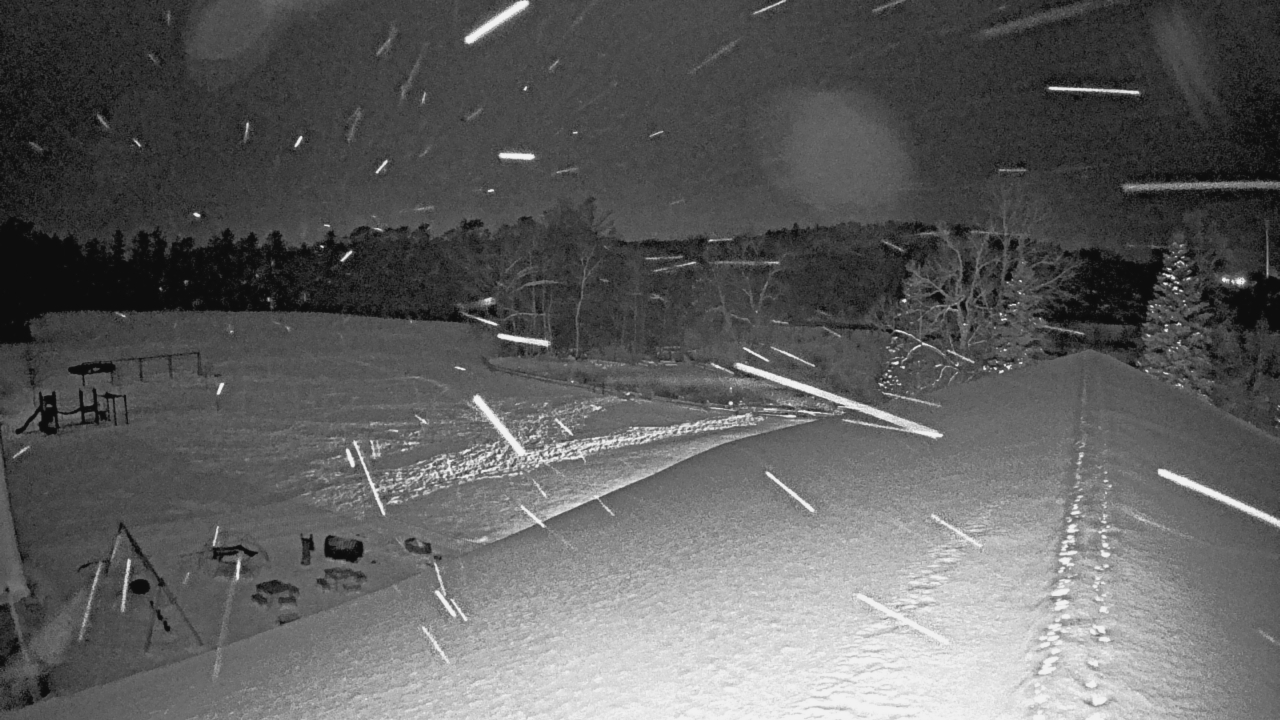 Thumbnail for current weather camera view from St Johns Lutheran School in Newburg, Wisconsin