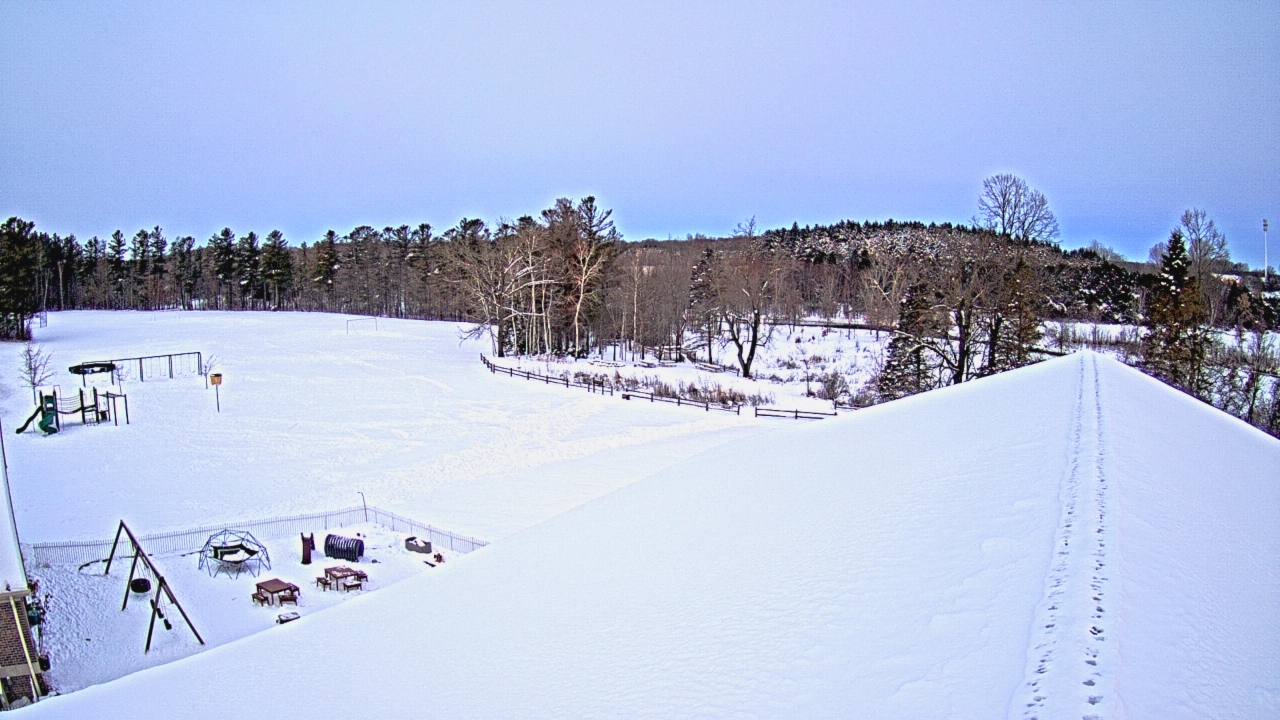 Thumbnail for current weather camera view from St Johns Lutheran School in Newburg, Wisconsin