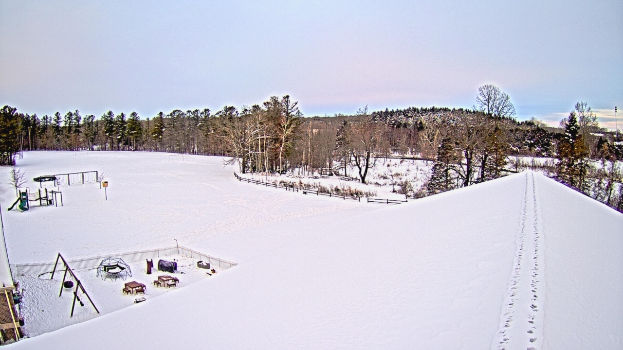 Thumbnail for current weather camera view from St Johns Lutheran School in Newburg, Wisconsin