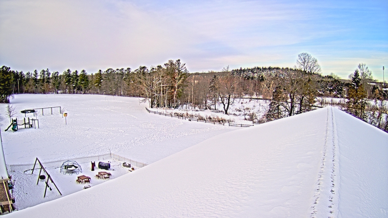 Thumbnail for current weather camera view from St Johns Lutheran School in Newburg, Wisconsin