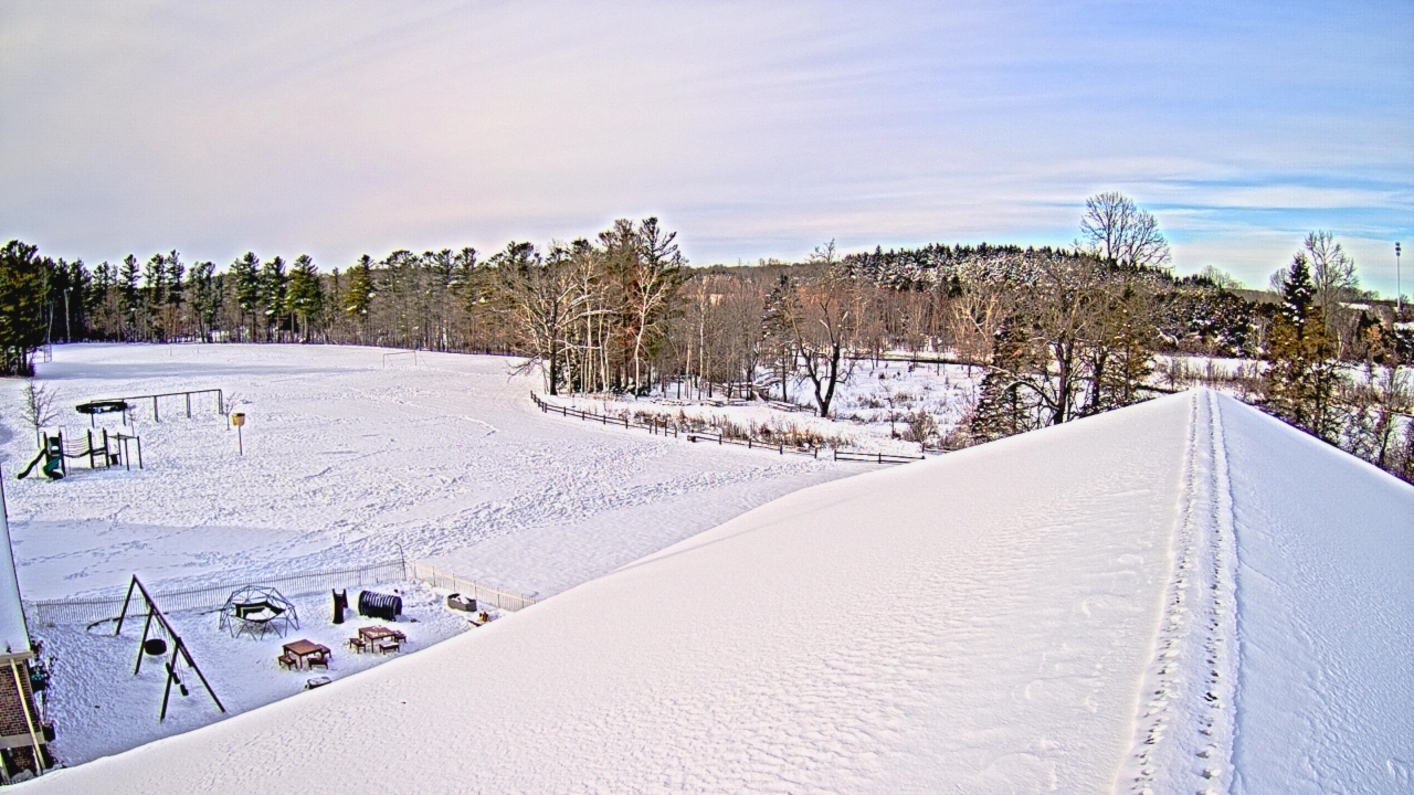 Thumbnail for current weather camera view from St Johns Lutheran School in Newburg, Wisconsin
