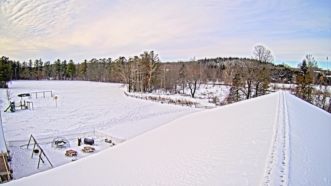 Thumbnail for current weather camera view from St Johns Lutheran School in Newburg, Wisconsin
