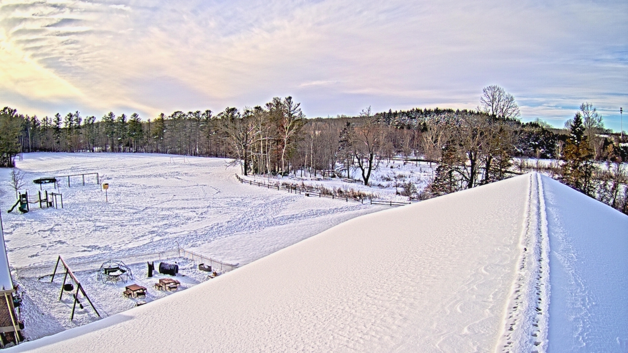 Thumbnail for current weather camera view from St Johns Lutheran School in Newburg, Wisconsin
