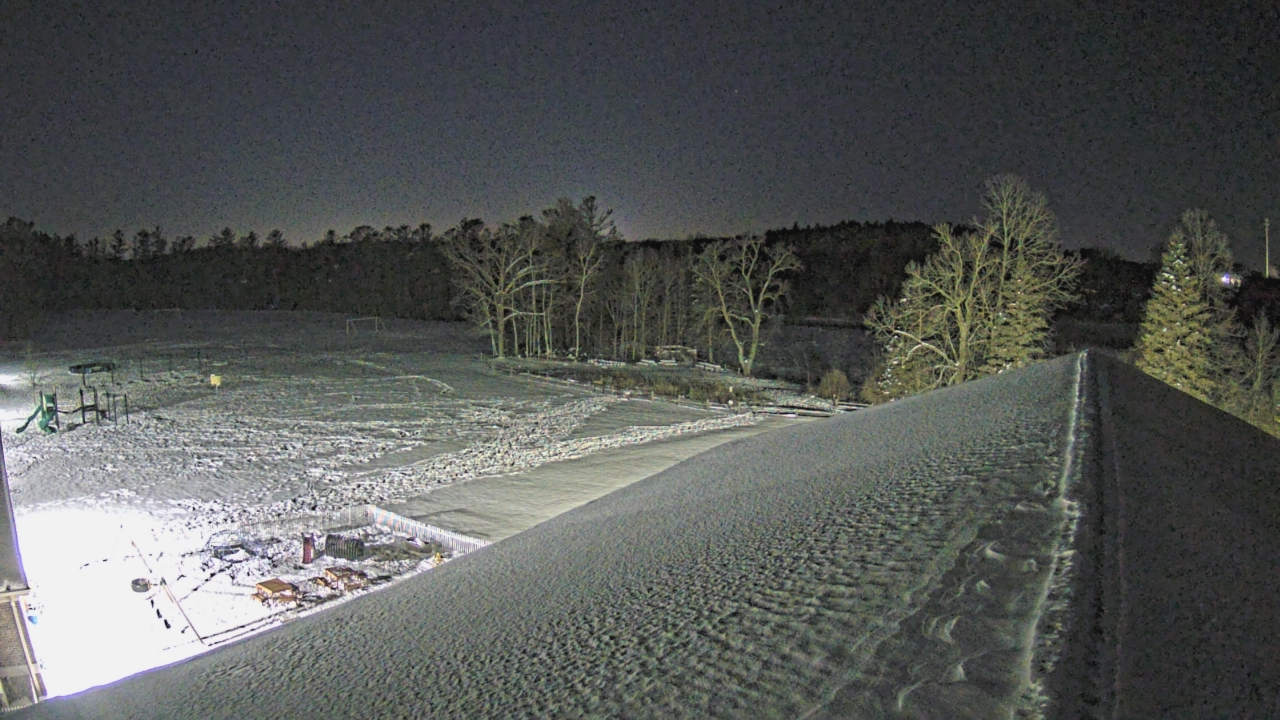 Thumbnail for current weather camera view from St Johns Lutheran School in Newburg, Wisconsin
