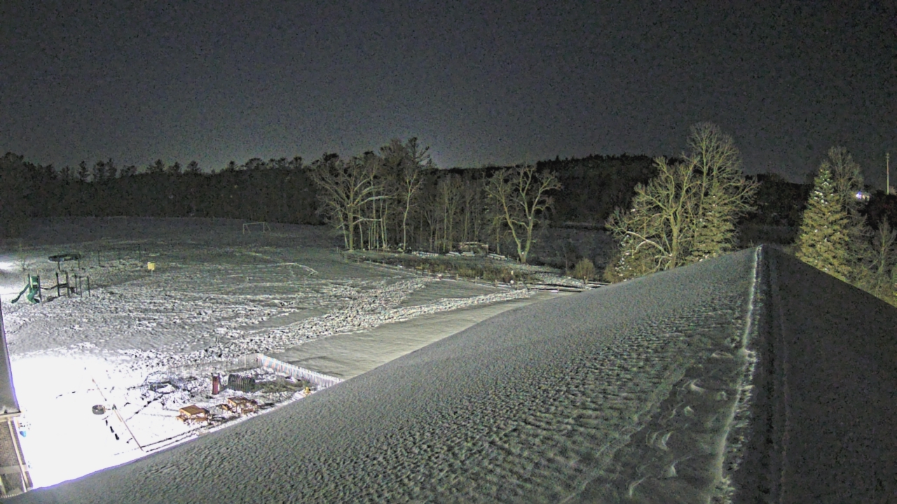 Thumbnail for current weather camera view from St Johns Lutheran School in Newburg, Wisconsin
