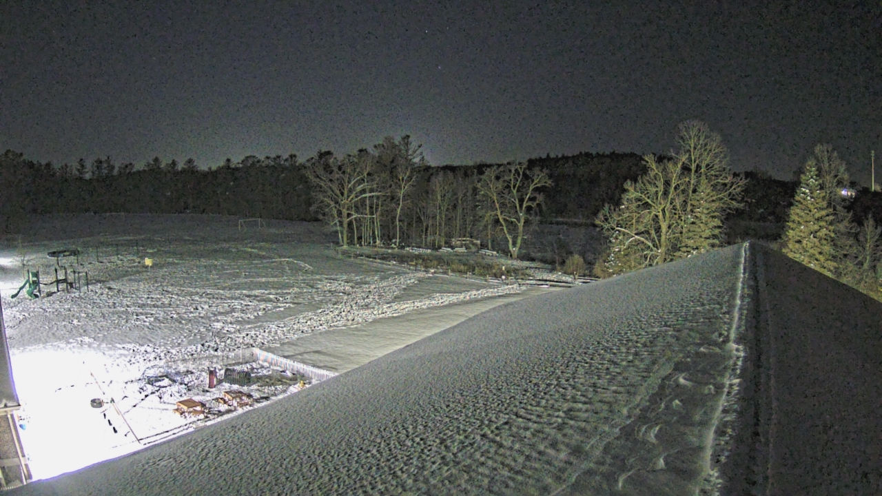 Thumbnail for current weather camera view from St Johns Lutheran School in Newburg, Wisconsin