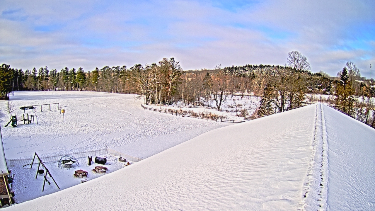 Thumbnail for current weather camera view from St Johns Lutheran School in Newburg, Wisconsin