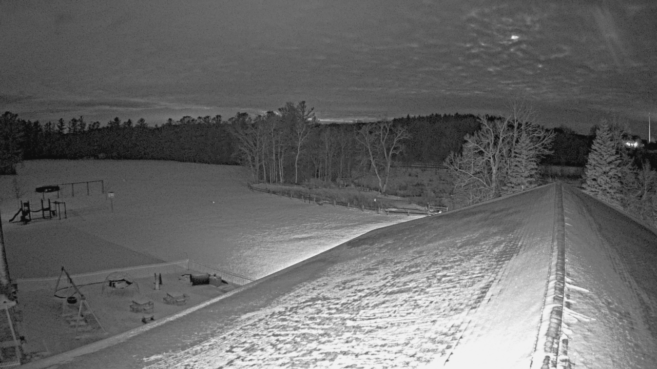 Thumbnail for current weather camera view from St Johns Lutheran School in Newburg, Wisconsin