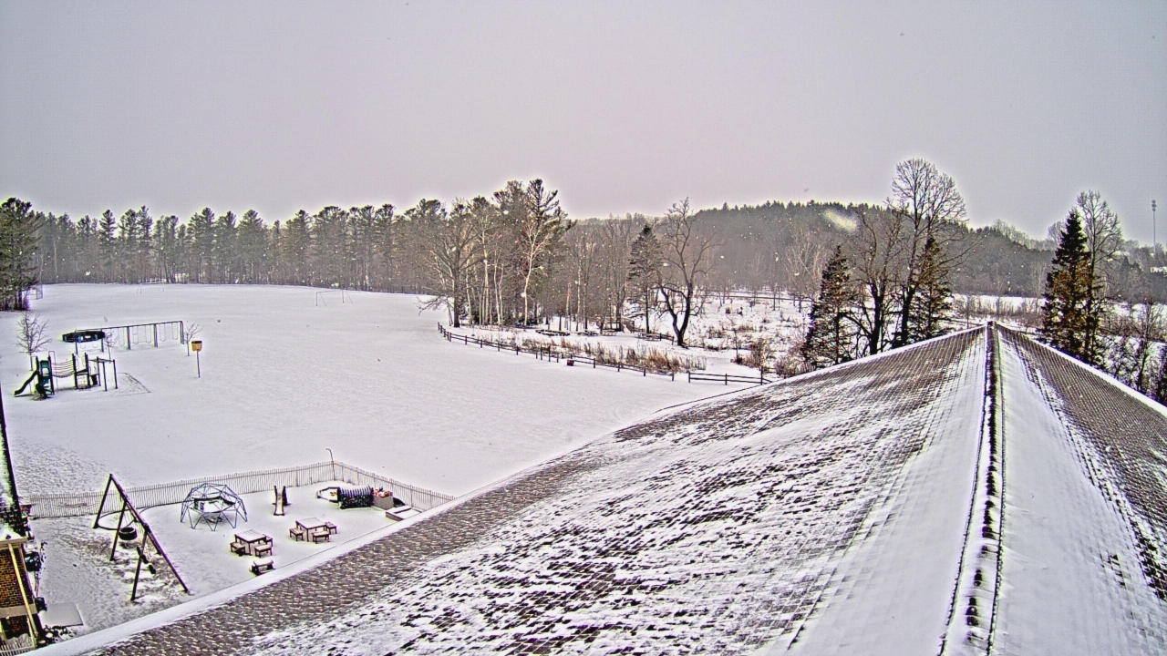 Thumbnail for current weather camera view from St Johns Lutheran School in Newburg, Wisconsin