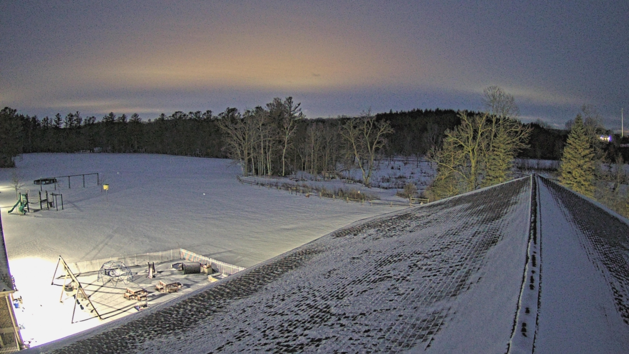 Thumbnail for current weather camera view from St Johns Lutheran School in Newburg, Wisconsin