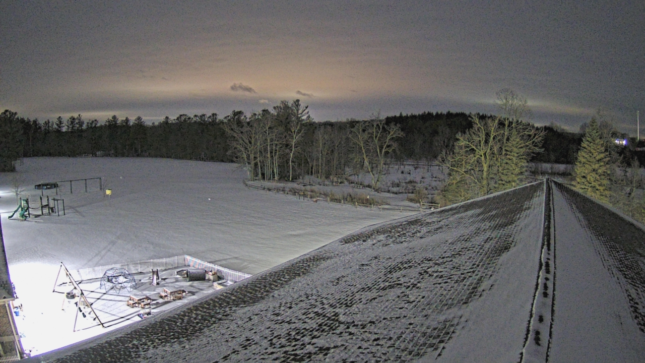 Thumbnail for current weather camera view from St Johns Lutheran School in Newburg, Wisconsin