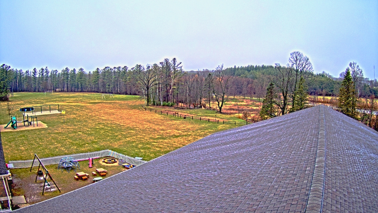 Thumbnail for current weather camera view from St Johns Lutheran School in Newburg, Wisconsin