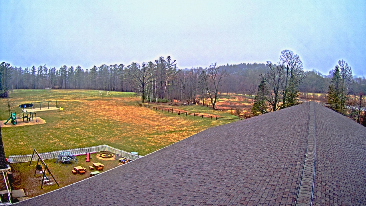 Thumbnail for current weather camera view from St Johns Lutheran School in Newburg, Wisconsin