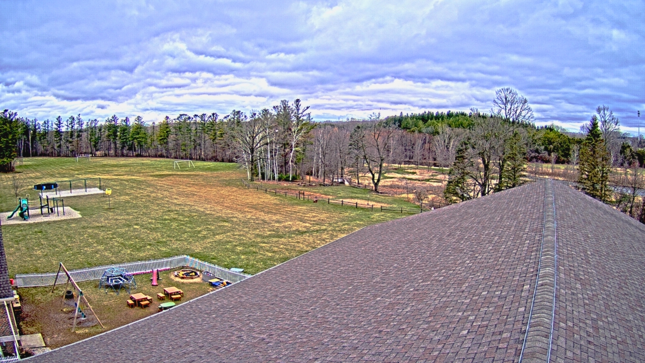 Thumbnail for current weather camera view from St Johns Lutheran School in Newburg, Wisconsin