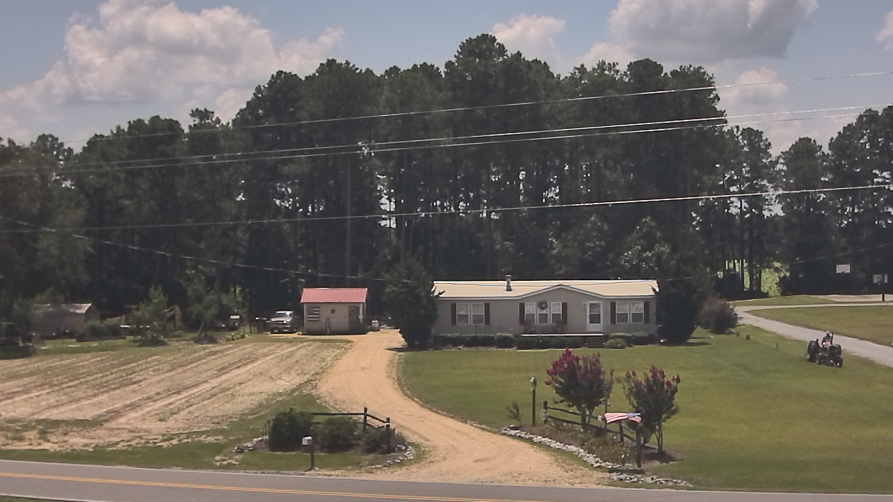 Thumbnail for current weather camera view from Overshot NC in Benson, North Carolina