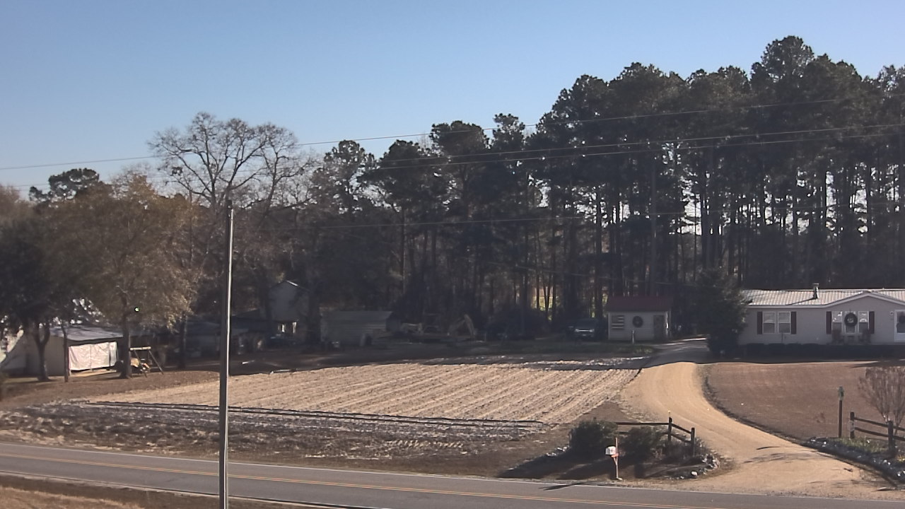 Thumbnail for current weather camera view from Overshot NC in Benson, North Carolina