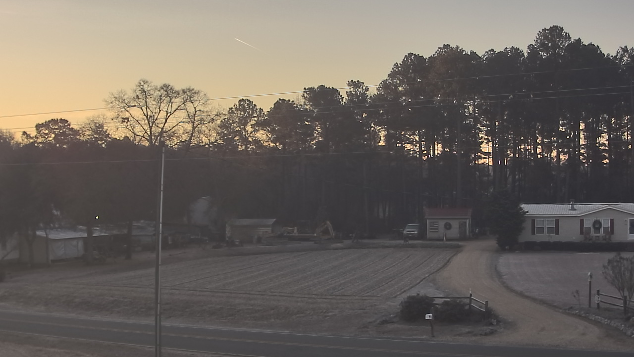 Thumbnail for current weather camera view from Overshot NC in Benson, North Carolina