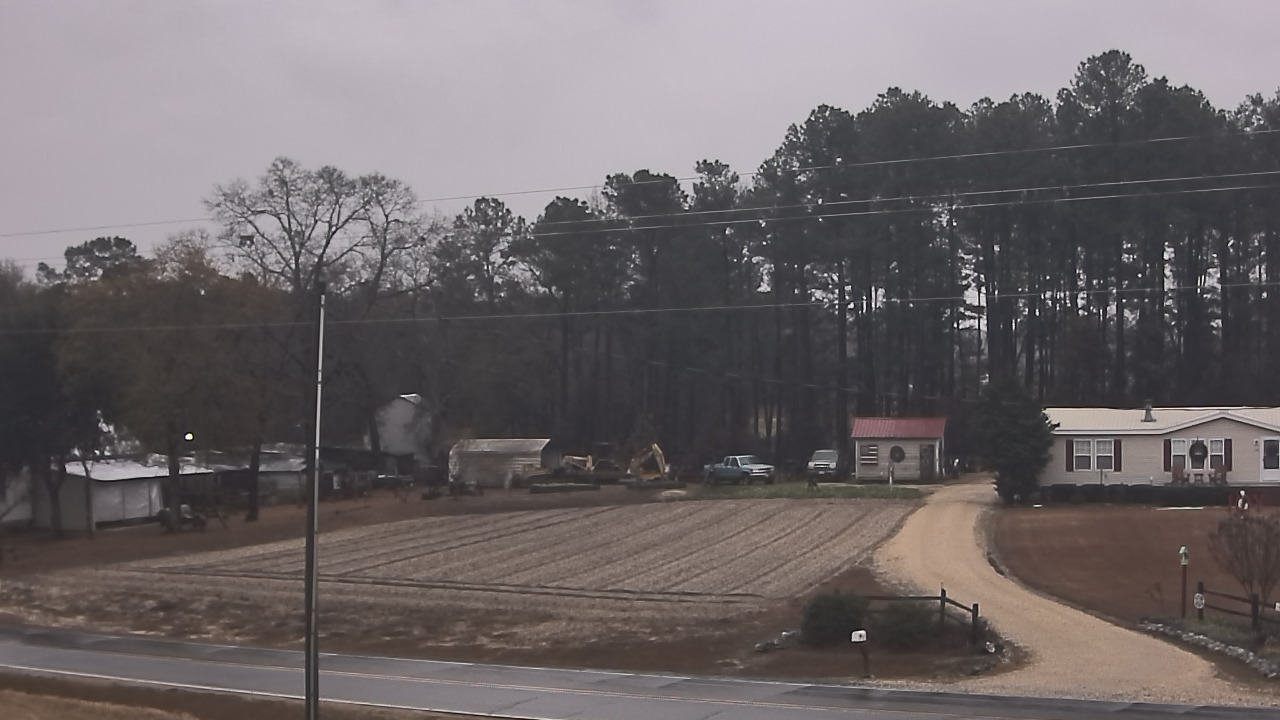 Thumbnail for current weather camera view from Overshot NC in Benson, North Carolina