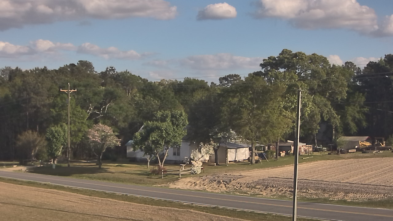 Thumbnail for current weather camera view from Overshot NC in Benson, North Carolina