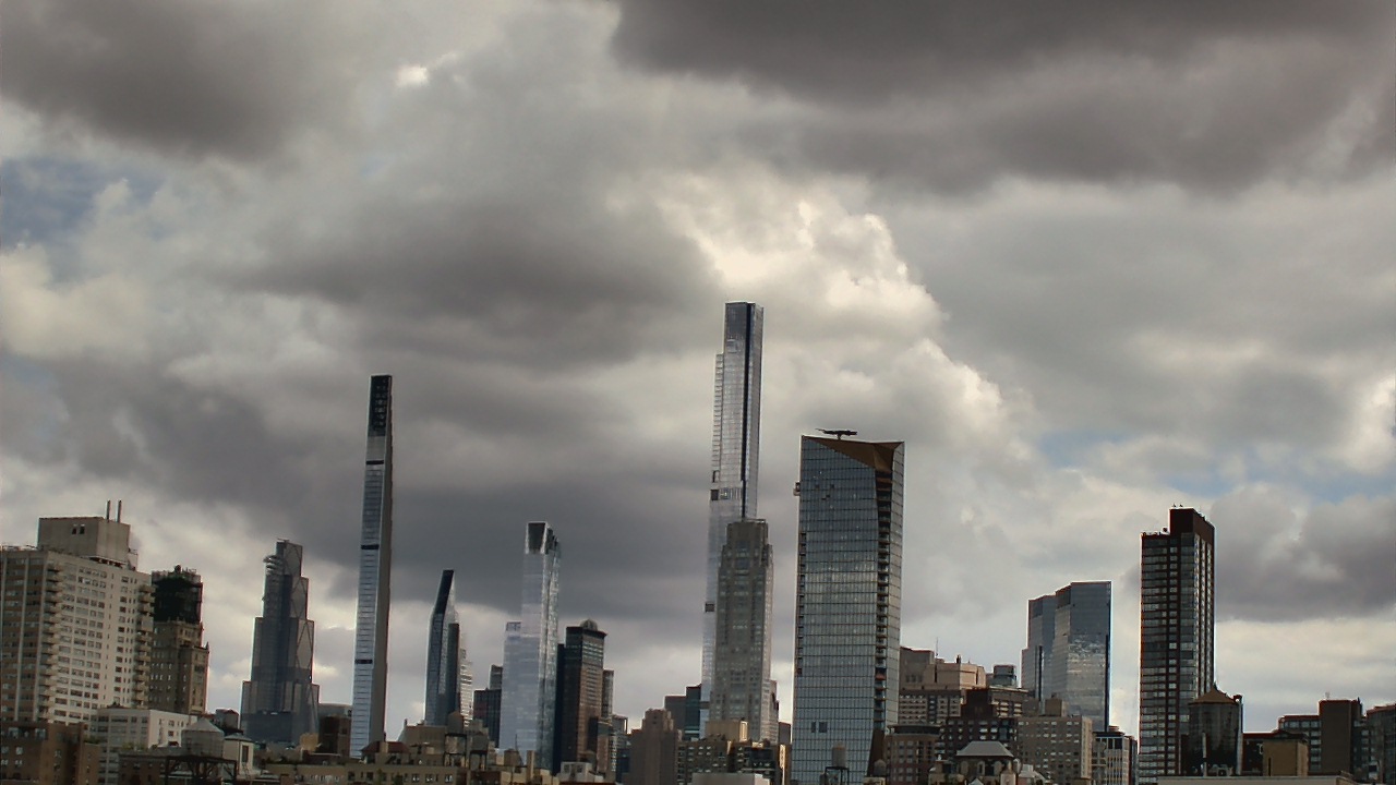 Thumbnail for current weather camera view from Rodeph Sholom Day School in New York, New York